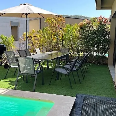 Holiday home 3 *