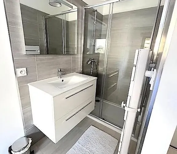 3 بيت للعطل فافون